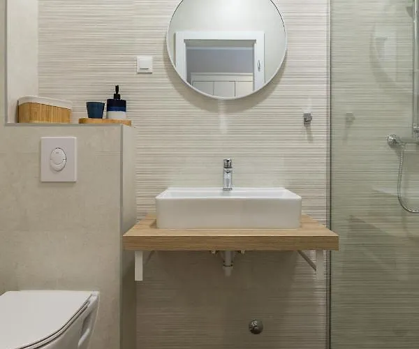 Apartament Amare *