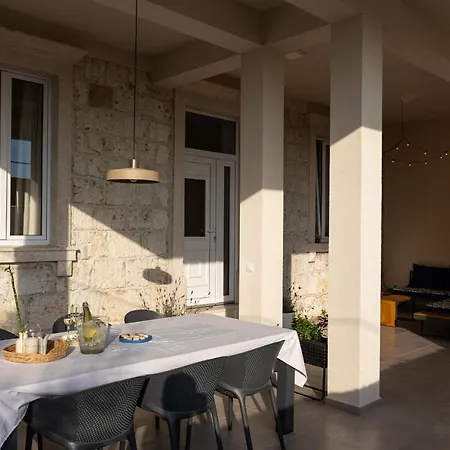 Amare ドゥブロブニク